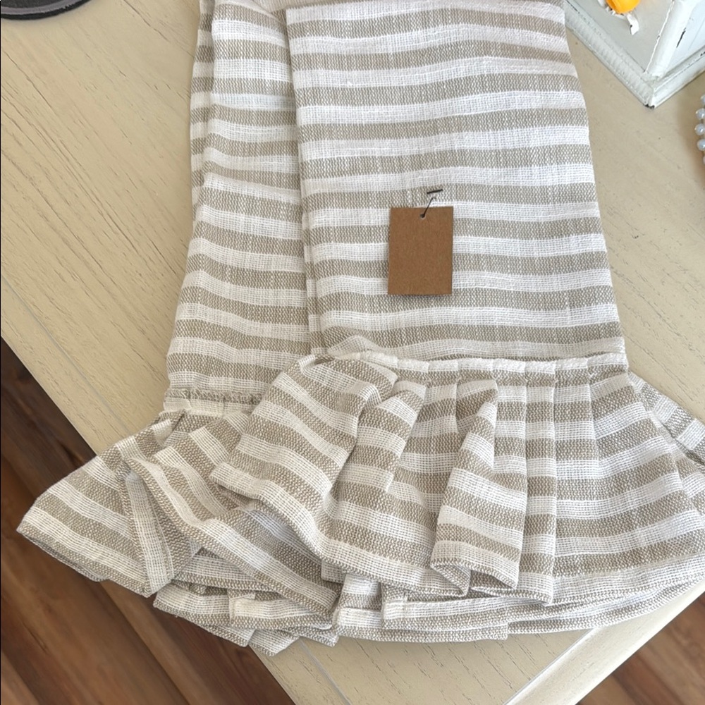 Creative Co-Op Striped Kitchen Towel set of 2- Cream and White